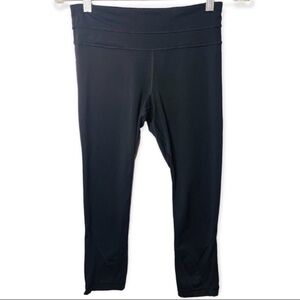 Lululemon Black‎ Crop Leggings Sz 4​​​​